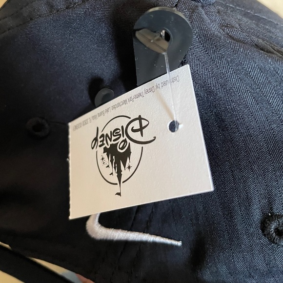 Mickey Mouse Nike Legacy 91 Dri-Fit Black Adjustable Hat Cap NEW w/ Tag - Picture 4 of 5